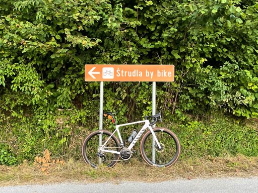 Strudel by bike?! Sounds good to me!