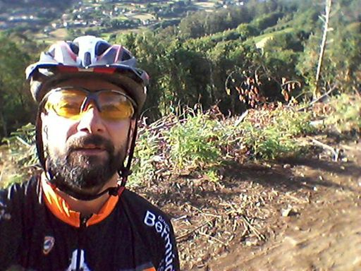 Joerr teño falta dun afeitaooo..jijiji