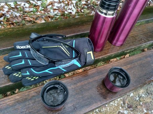 Was warmes ... War keine schlechte Idee bei dem Wetter.