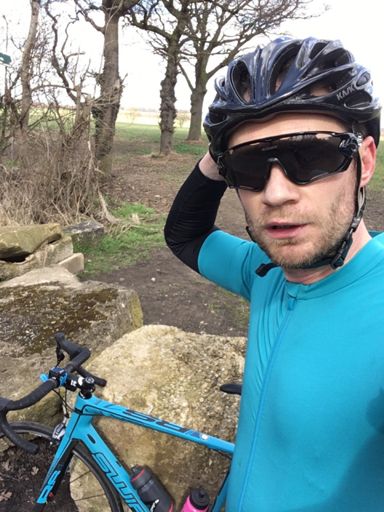 Fully matched kit: unmistakeable mark of the wanker.