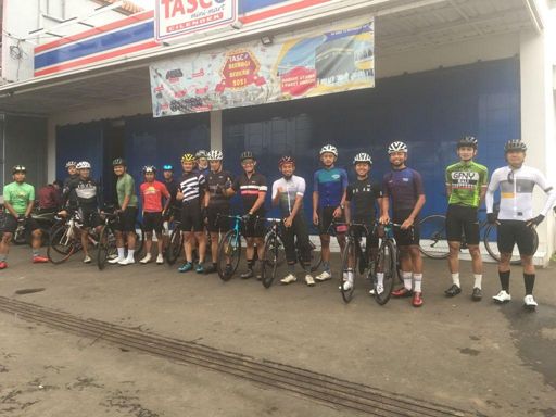 tikum tasco cilendek... hoeis.cc basecamp