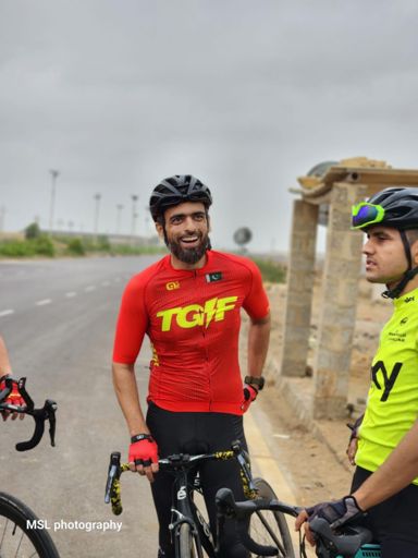 On way to the beach... look younger than I am 😅