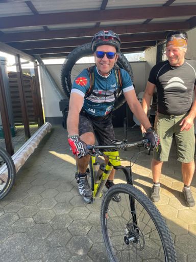 Schnell nen Reserverad mitnehmen 😂