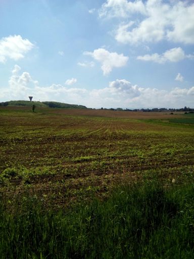 Campagne de Civrieux et son château d'eau