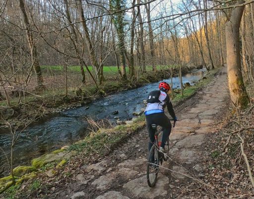 Talhausen -> Uri (Glems)