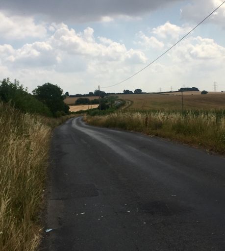 The winding road up out of Streatley