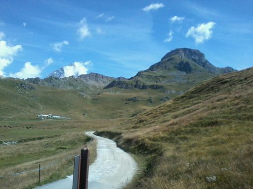 Cervino con qualche nuvola