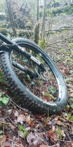 La rédemption avec le "petit" vélo c'est pas pour aujourd'hui 😂