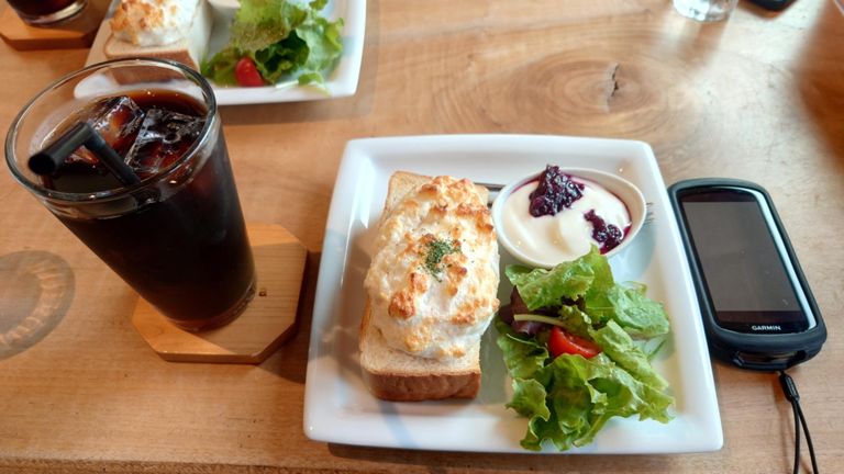 久々にMontanaのメレンゲトースト食べた。相変わらず美味しい😋