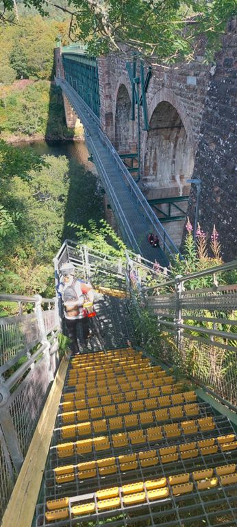 1868 Shin Railway Viaduct and 2000 footbridge. https://en.wikipedia.org/wiki/Shin_Railway_Viaduct