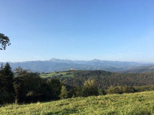 Château de Mauvezin Entre Pic du Midi et Montaigu