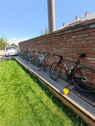 Kamilovo kolo v popředí. Škoda že si nestoupnul na fotce někde poblíž 😊 