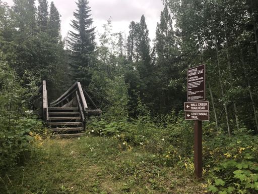 West side trailhead to Cathedral Park.