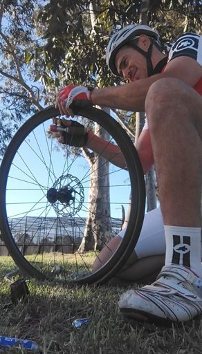 FOUR CO2 cartridges failed on me. How pathetic or I am out of practise in using them.