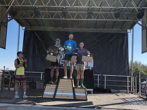 Wrong podium 🙆🏽‍♂️