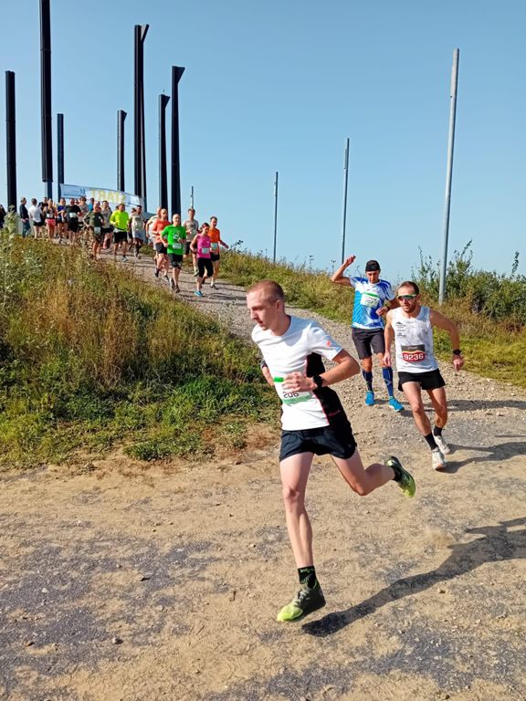 Race image