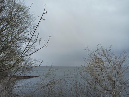 Ливень прошел стороной и пошел на Никополь )))