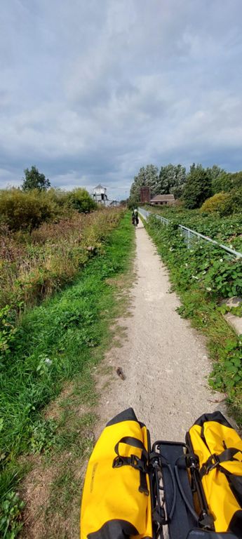 ... and back, with Lorraine and the Selby Swing bridge in view.