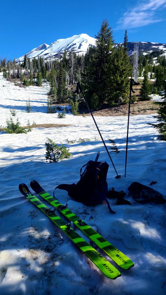 Double-click to expand Mt. Adams | SW Chutes — photo 2