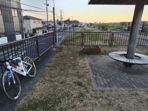 左岸キッコーマンみりん工場前