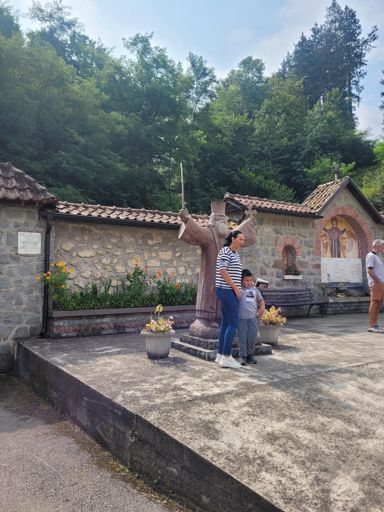 .. i na wejściu zobaczyłem takie cudo. To ma pewno prawoslawie?