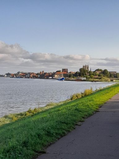 Frigging love  it down here .