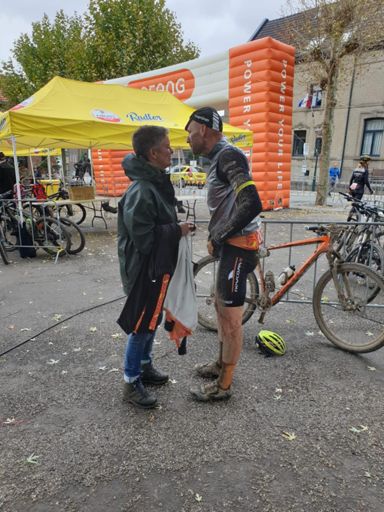 Trots op mijn meisje.  Super verzorging en aanmoedigen onderweg.