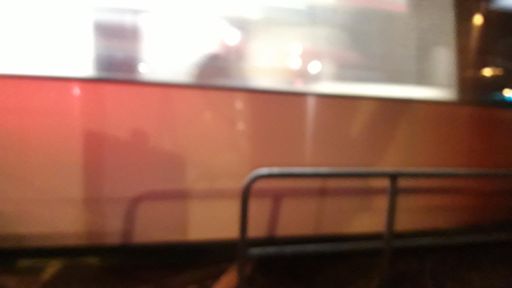 Strassenbahn brettert durch 2