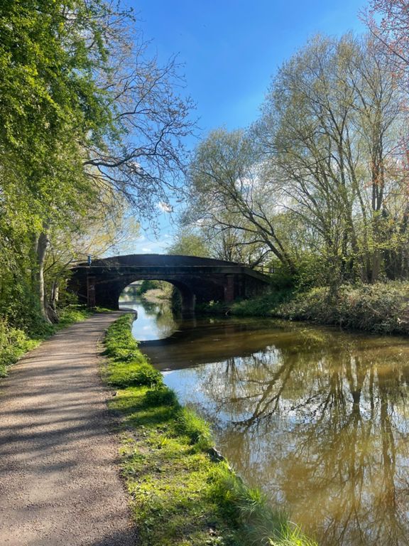Day 10 3rd Aug Dukes Wharf Runcorn to Ellesmere Port 24.0 mi Walking