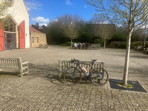 A pleasant place to stop for lunch, outside the Co-Op in Bletchington
