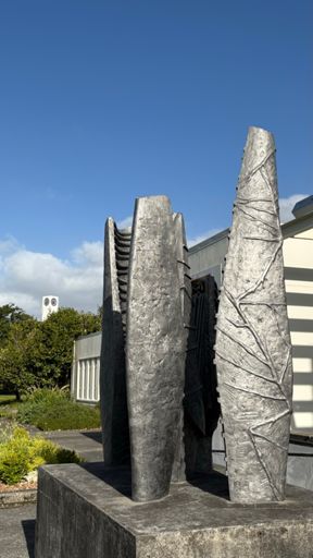 Sculpture near the Lower Hutt Library