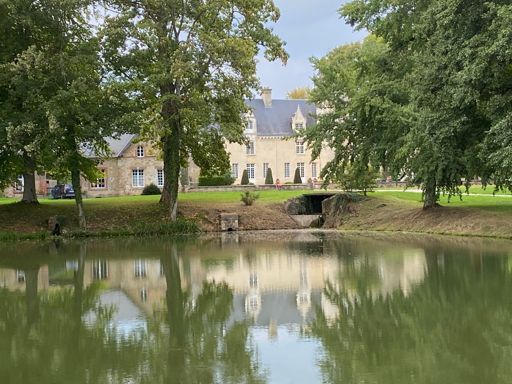 Chateau de Cisai St Aubin