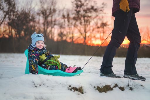 ISO 7200 | 1/100s | 35mm | f/1.2