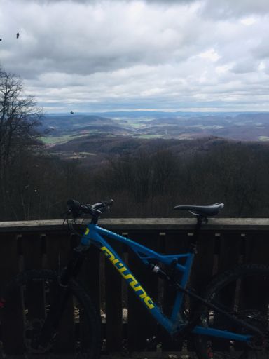 Ach die Bielstein Aussicht .. heute Sogar dank klarer Sicht bis auf den Brocken