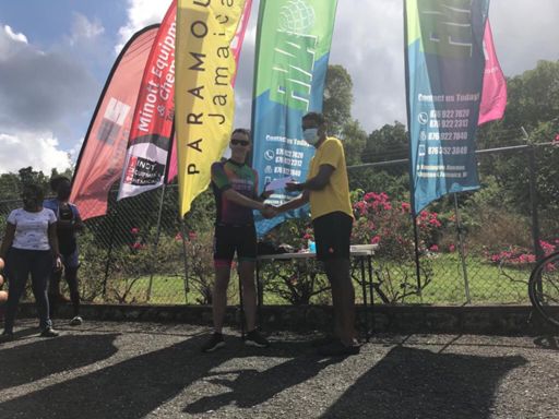 I forgot my bike shoes and had to cycle in these casual trainers...........