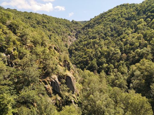 Lichenous granite crags - a few nice looking arêtes