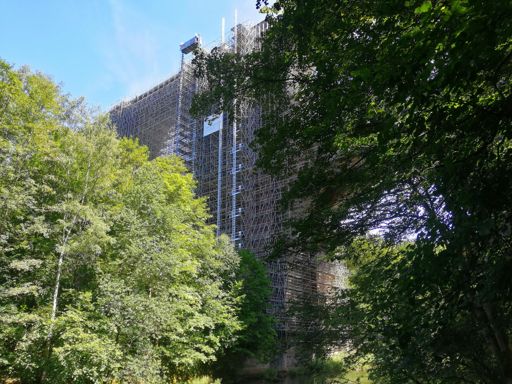 Elstertalbrücke mit Gerüst