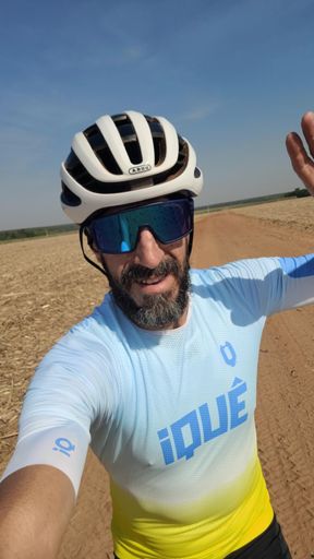 Com nova Jersey da IQ sem zíper 