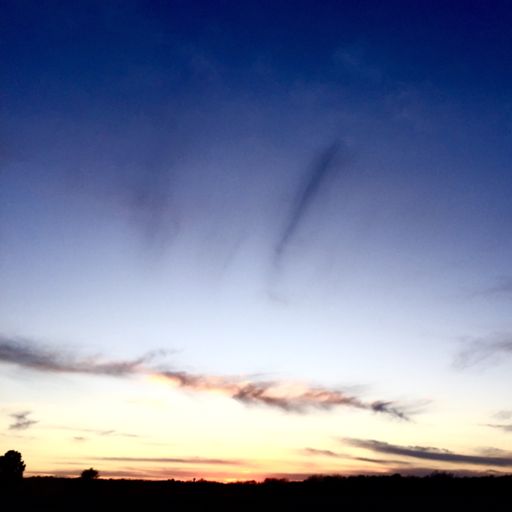 Twilight while waiting for traffic at 49th & Burlingame, wanted to ride 49th, but a steady stream of cars made it a dust nightmare, so took photo and avoided.