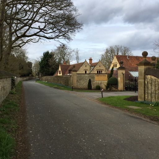 Le Manoir aux Quat'Saisons