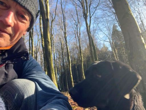 Bloody dog walker 🤣