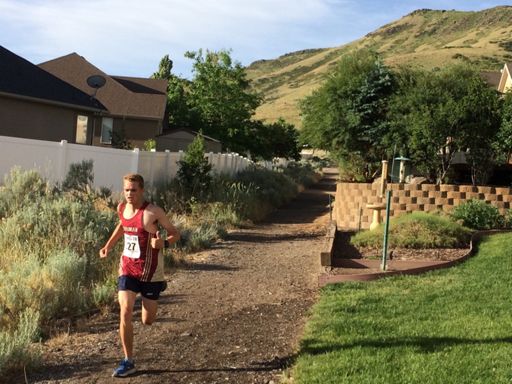 Nate Bracken charging to the finish