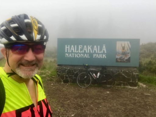 Park entrance and time for lunch!