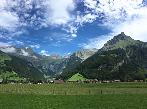 Hahnen on the right.