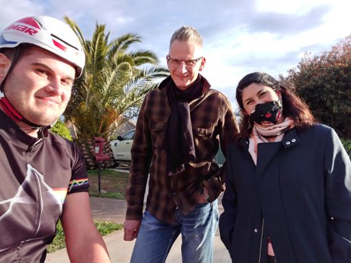 Saw these punks walking 🤳