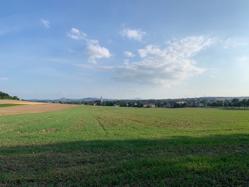 Ein Blick nach Eibau, auch Nudel-Eibe geannt, an diesem frühen Donnerstagabend.