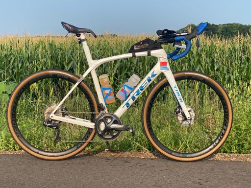 Domane SLR7 DI2 Panaracers Gravelkings 38@50psi