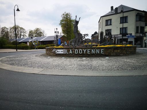 Roundabout at Bastogne.