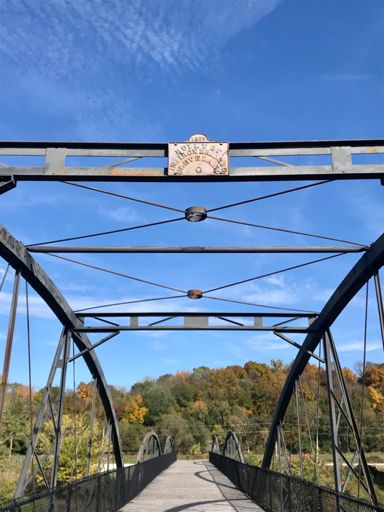 This bridge is old. 1879 😮😳🤯