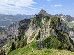 Crêtes au dessus du Schwarzsee : Fochsenflue et Chörblispitz